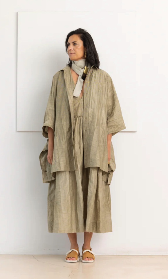 SOH neutral linen layered outfit